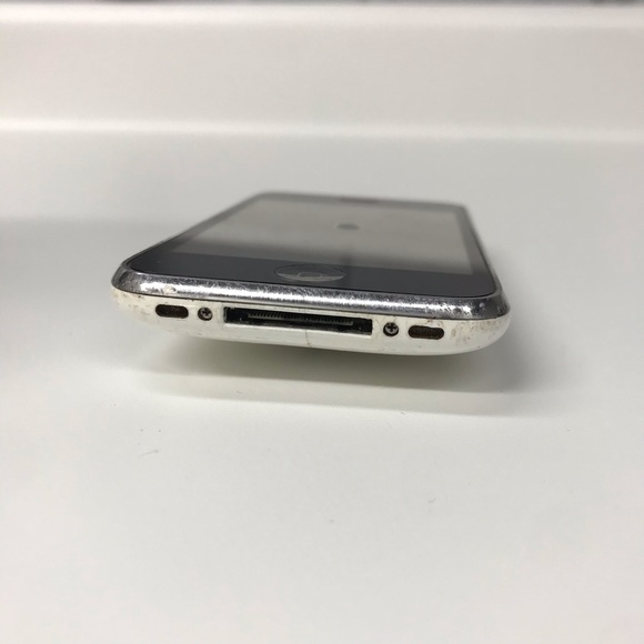 IPhone 1 - the very first iphone - Picture 8 of 11